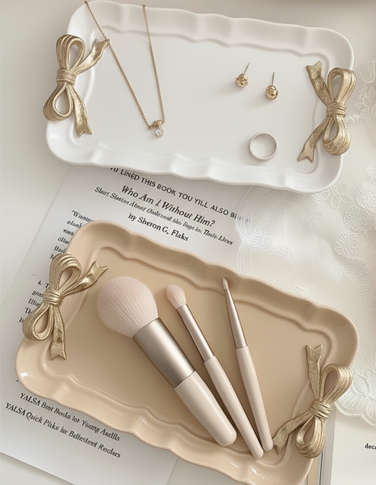 Elegant Bow-Accent Trinket Tray
